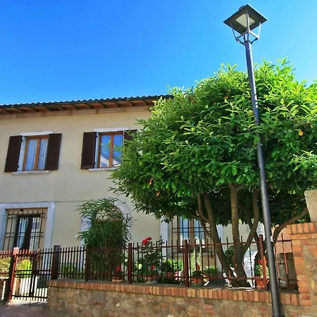 Apartment Casa Lilia Casole d'Elsa